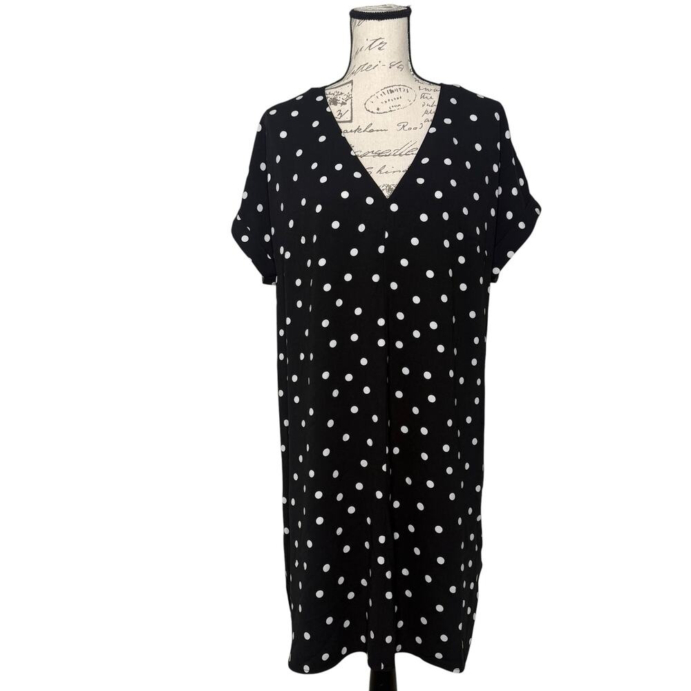 A New Day Target Black White Polka Dot Shift Dress Button Details on Back Large